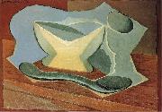 Juan Gris Bottle and cup oil on canvas